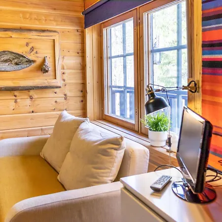 Semesterbostad Pyhae Pikkukarhu By Interhome