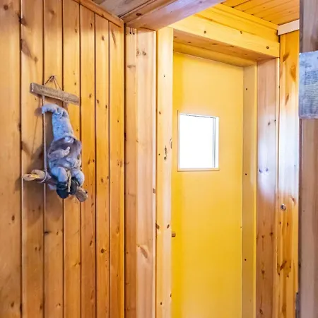 Semesterbostad Pyhae Pikkukarhu By Interhome